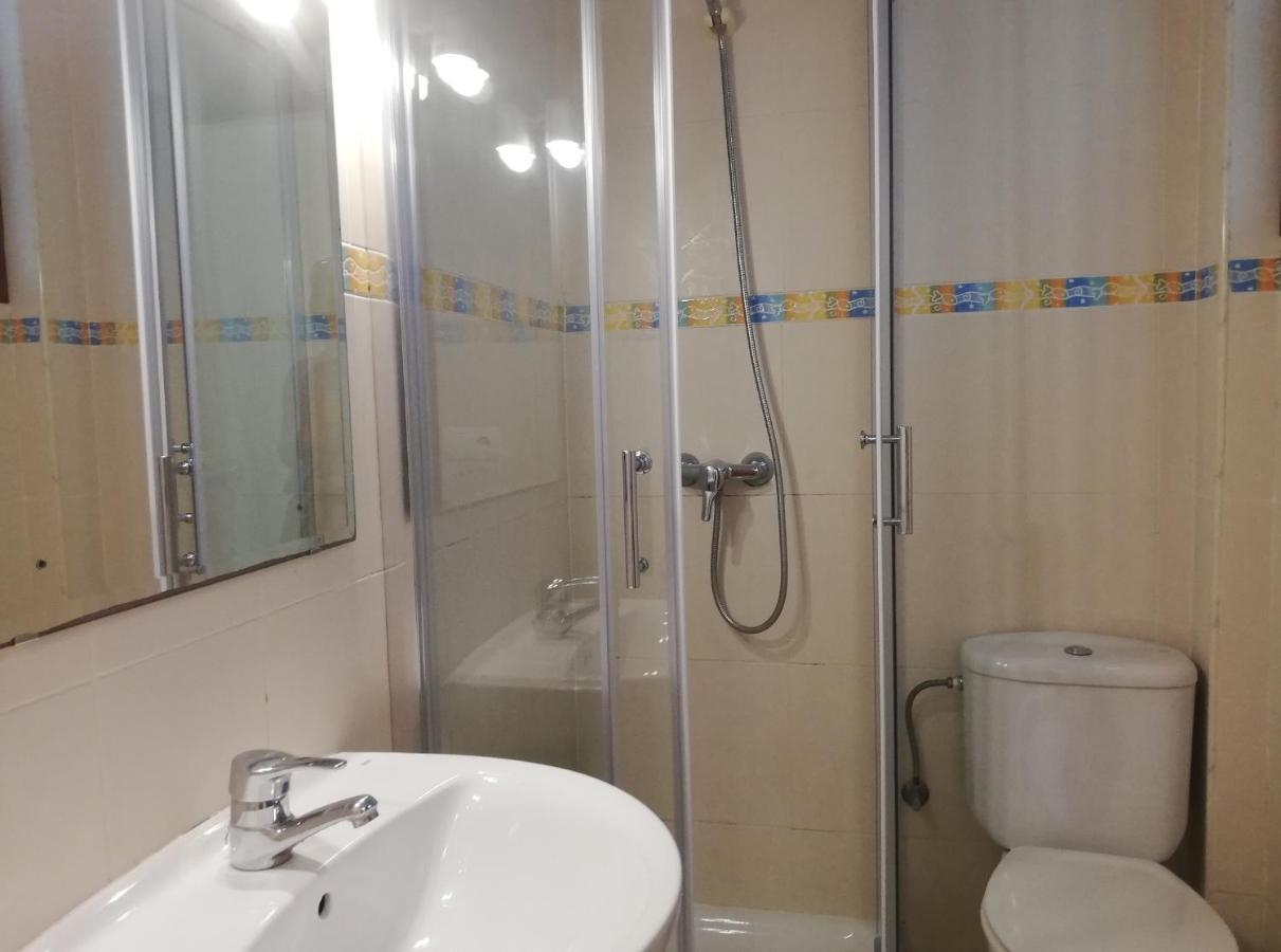 Apartamentos Colon サロウ エクステリア 写真